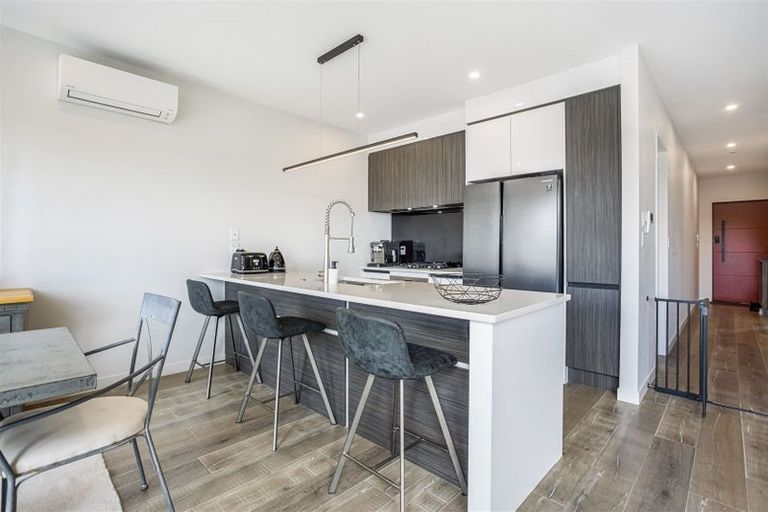 Photo of property in 29 Matakohe Road, Westgate, Auckland, 0814