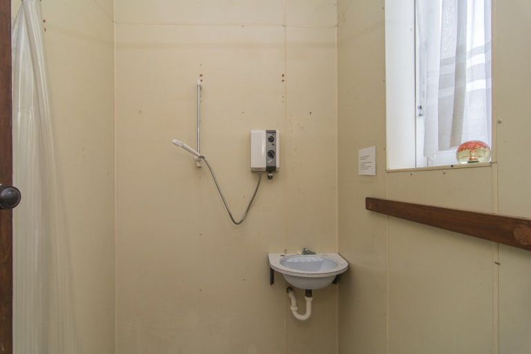 Photo of property in 42 Oxford Street, West End, Timaru, 7910