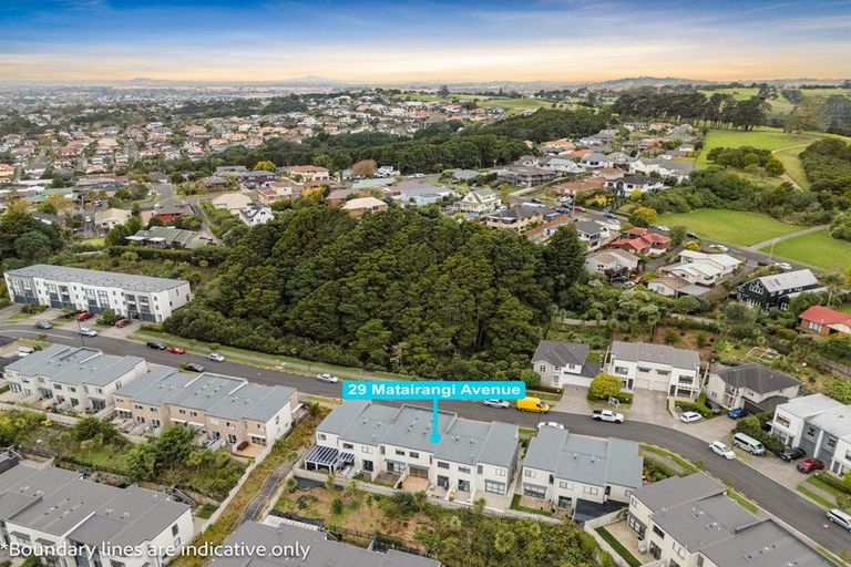 Photo of property in 29 Matairangi Avenue, Totara Heights, Auckland, 2105
