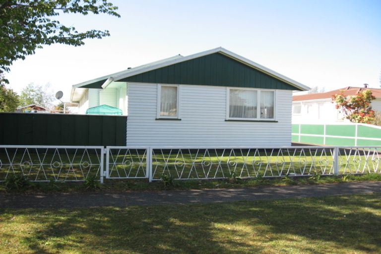 Photo of property in 14 Hinerangi Street, Turangi, 3334