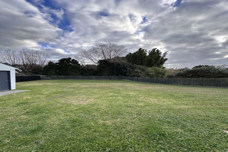 Photo of property in 121 Awaroa Road, Helensville, 0800