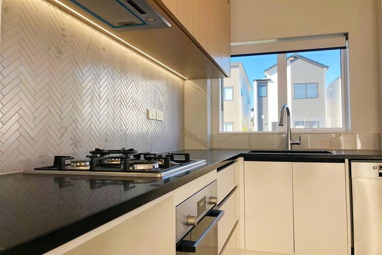 Photo of property in 57 Opoka Street, Papakura, 2110