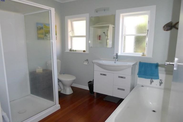 Photo of property in 44 Cheshire Street, Wilton, Wellington, 6012