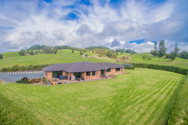 Photo of property in 66 Paparoa Road, Mangapai, Whangarei, 0178