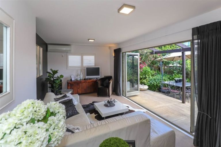 Photo of property in 62 Kimihia Road, Huntly, 3700