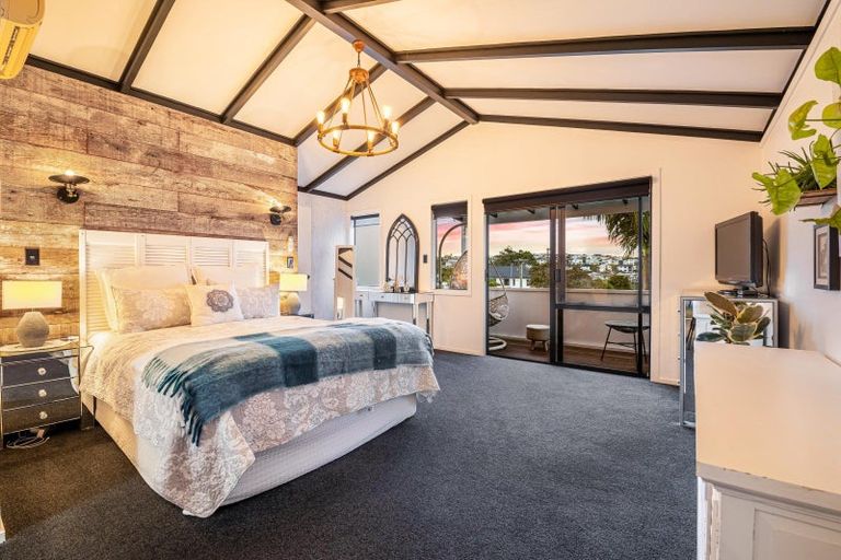 Photo of property in 1/22 Manuwai Road, Torbay, Auckland, 0630