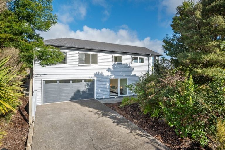 Photo of property in 11 The Close, Greenhithe, Auckland, 0632