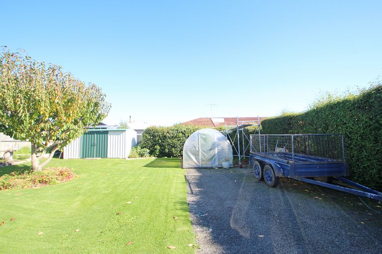 Photo of property in 14 Mersey Street, South Hill, Oamaru, 9400