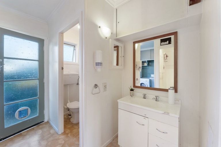 Photo of property in 1/41 Doone Street, Lynmouth, New Plymouth, 4310