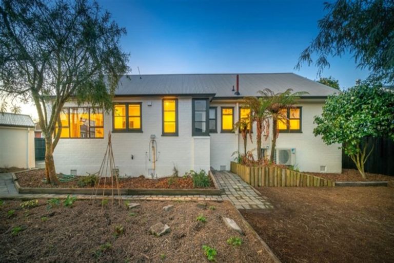 Photo of property in 7 Kain Avenue, Strowan, Christchurch, 8052