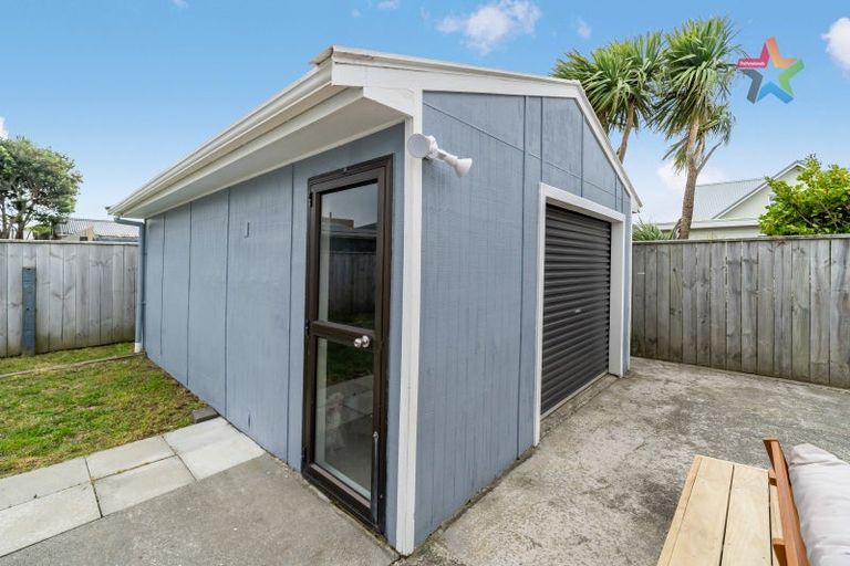 Photo of property in 221 The Esplanade, Petone, Lower Hutt, 5012