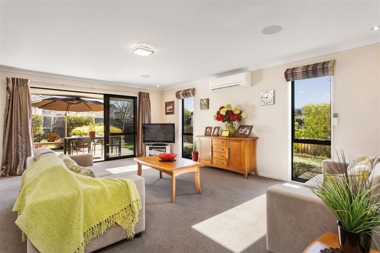 Photo of property in 51 Glen Oaks Drive, Northwood, Christchurch, 8051