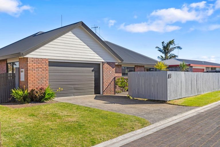 Photo of property in 88 Evans Road, Papamoa Beach, Papamoa, 3118