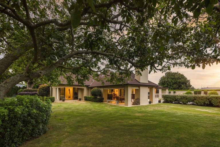 Photo of property in 4 Parklea Drive, Tamahere, Hamilton, 3283