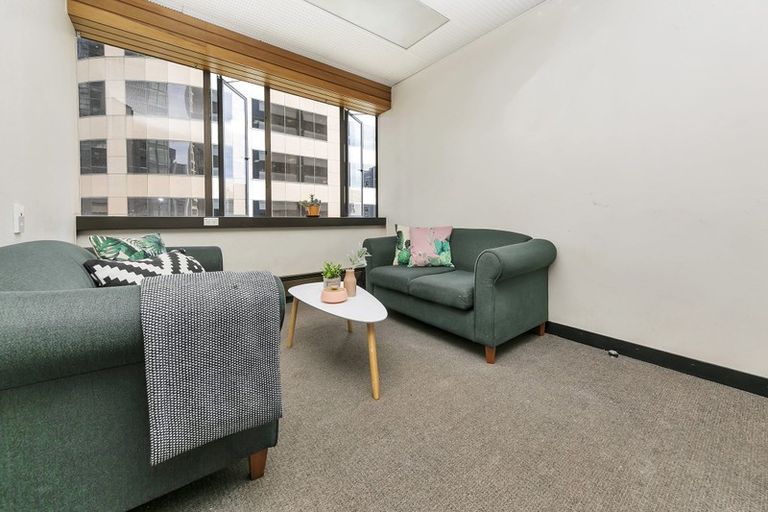 Photo of property in 17f Albert Street, Palmerston North, 4414