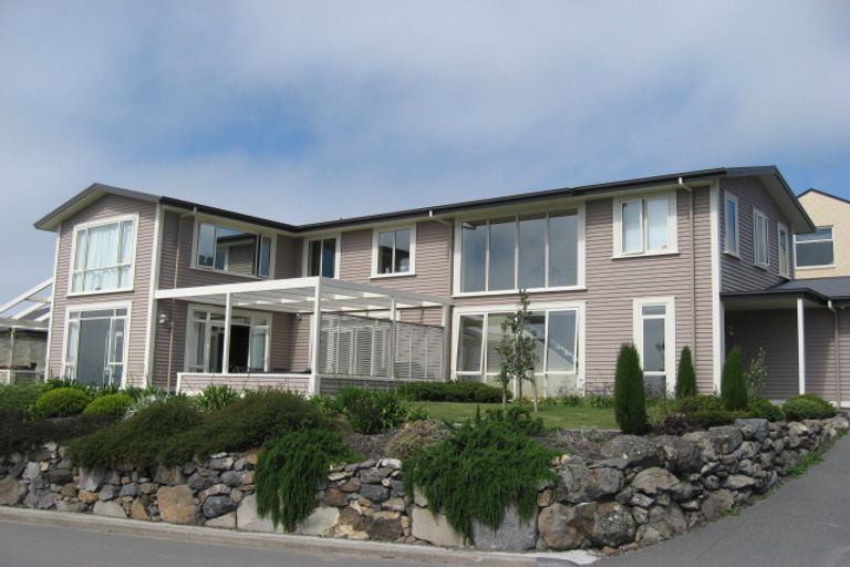 Photo of property in 12 Gazelle Lane, Redcliffs, Christchurch, 8081