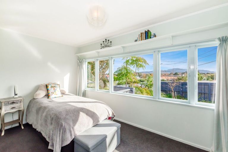 Photo of property in 36 Moana Road, Paraparaumu, 5032