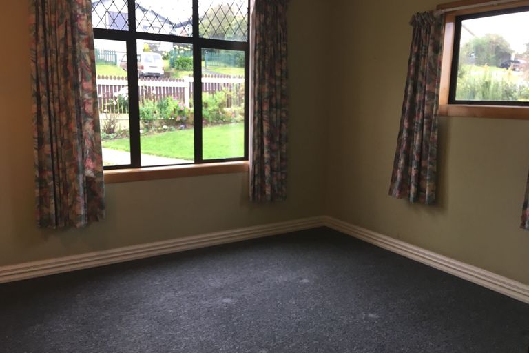 Photo of property in 15 Kelvin Street, South Hill, Oamaru, 9400