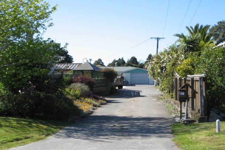 Photo of property in 71 Wakefield Street, Westport, 7825