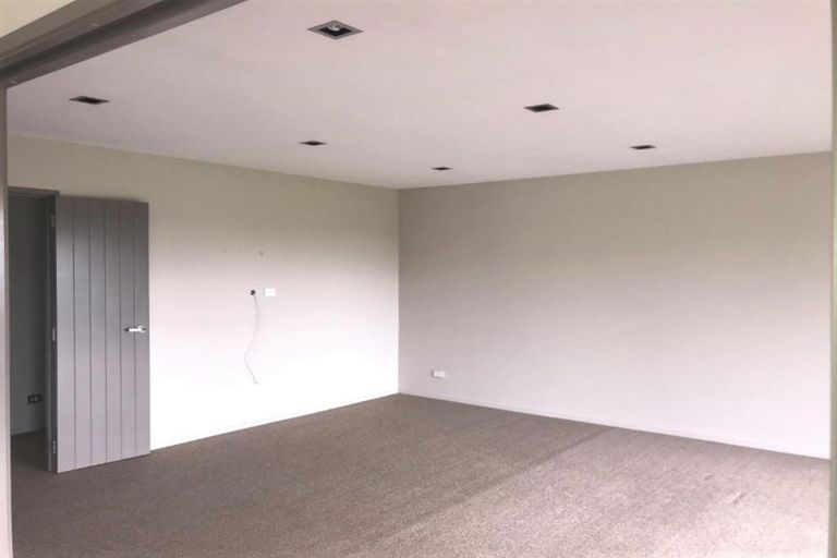 Photo of property in 334 Henwood Road, Hillsborough, New Plymouth, 4372