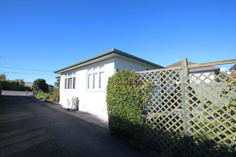 Photo of property in 14 Mersey Street, South Hill, Oamaru, 9400