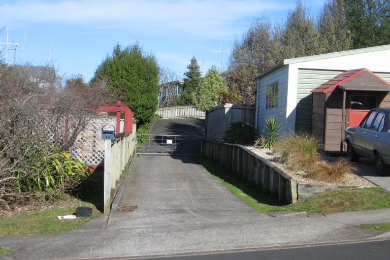 Photo of property in 10 Rosehill Place, Nawton, Hamilton, 3200