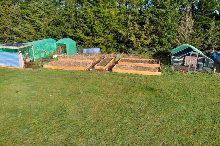 Photo of property in 970 Poyntzs Road, Eyrewell, Rangiora, 7476