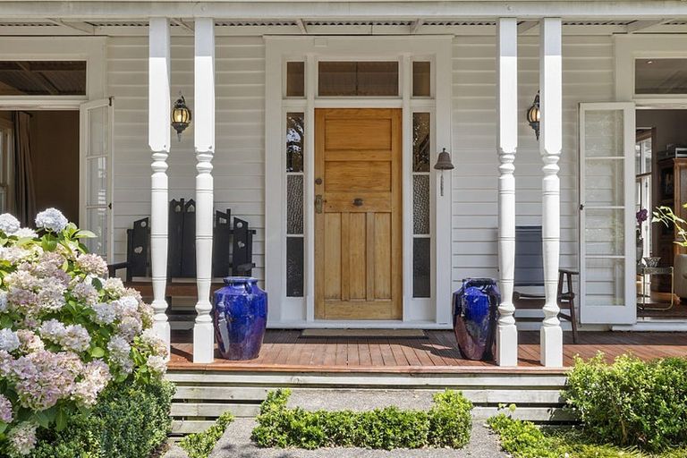 Photo of property in 30 Ballance Street, Lower Vogeltown, New Plymouth, 4310