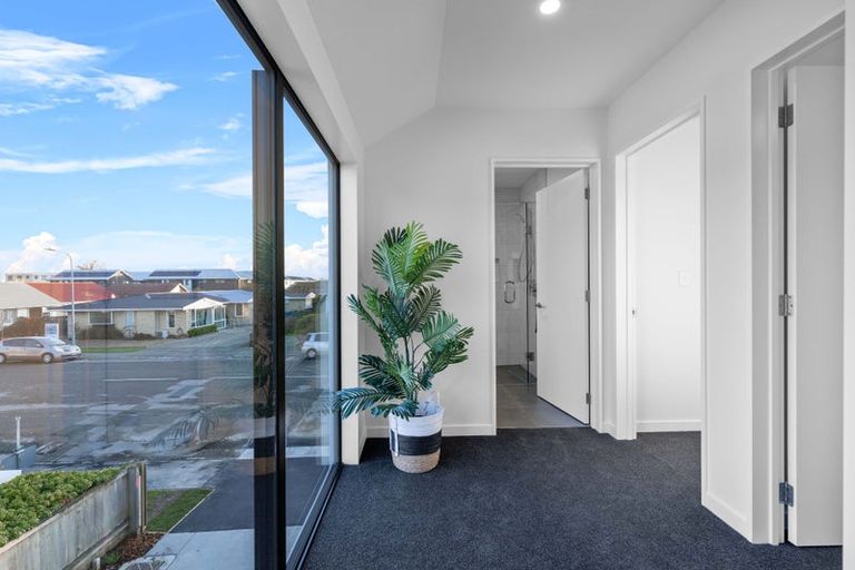 Photo of property in 2/12 Rotherham Street, Riccarton, Christchurch, 8041