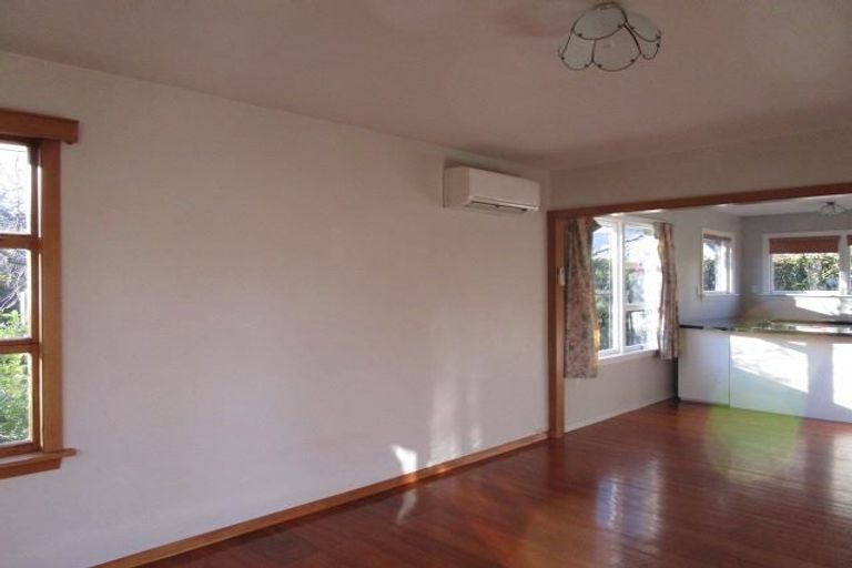 Photo of property in 38 Waipara Street, Cracroft, Christchurch, 8025