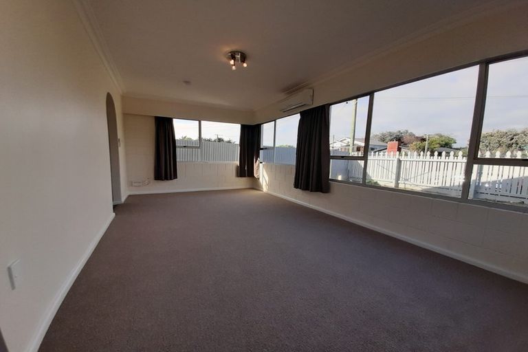Photo of property in 1/16 Mountbatten Street, New Brighton, Christchurch, 8061
