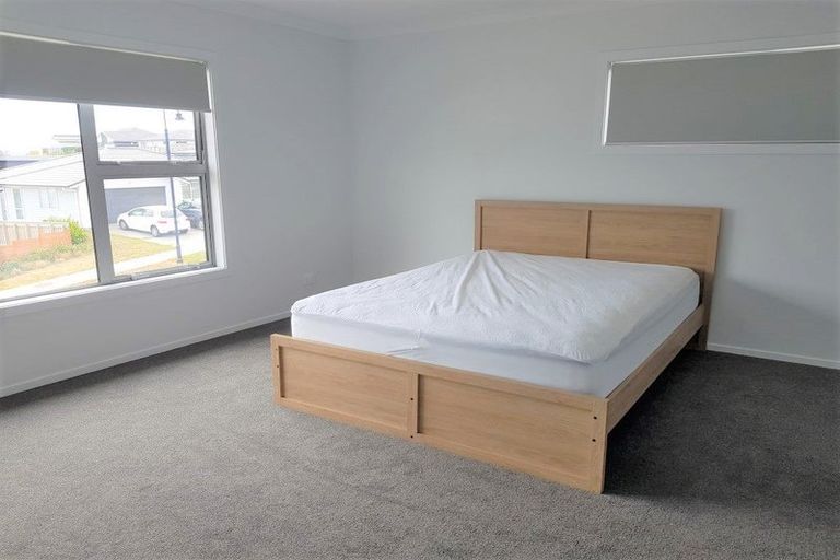 Photo of property in 105 John Burke Drive, Aotea, Porirua, 5024