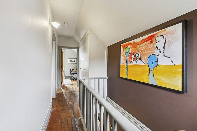 Photo of property in 62 Elizabeth Street, Mount Victoria, Wellington, 6011