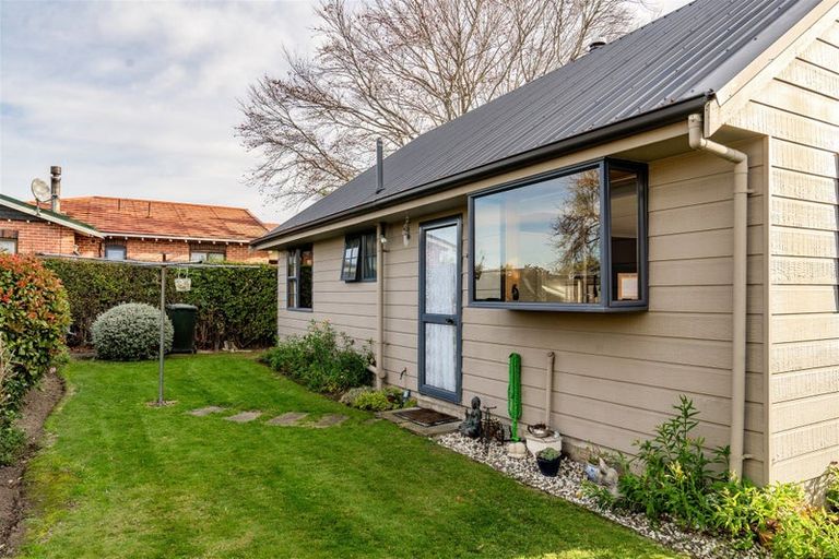 Photo of property in 49 Elderlee Street, Milton, 9220