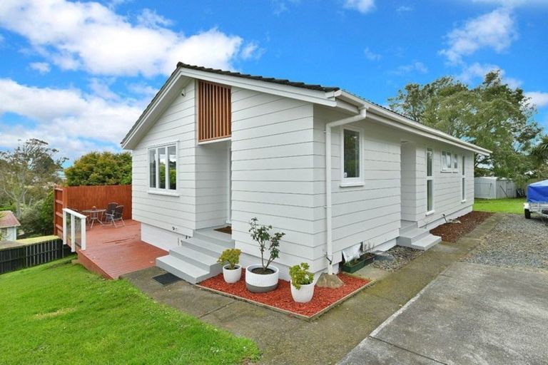 Photo of property in 56 Taurus Crescent, Beach Haven, Auckland, 0626