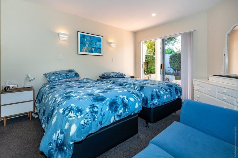 Photo of property in 9 Avoca Valley Road, Heathcote Valley, Christchurch, 8022