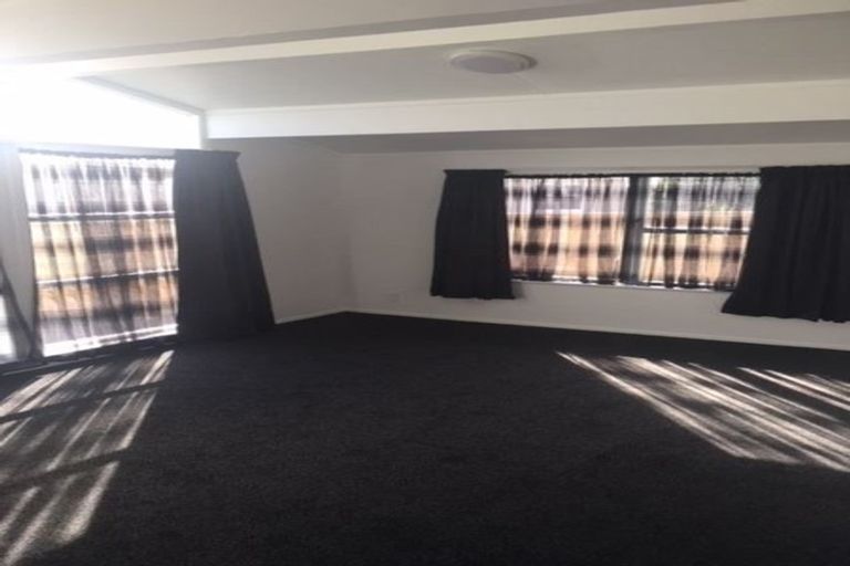 Photo of property in 18 Filmer Place, Melville, Hamilton, 3206