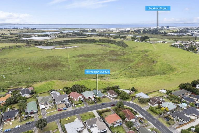 Photo of property in 15 Prangley Avenue, Mangere, Auckland, 2022
