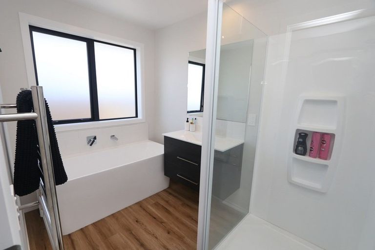 Photo of property in 17 Roxburgh Place, Tinwald, Ashburton, 7700