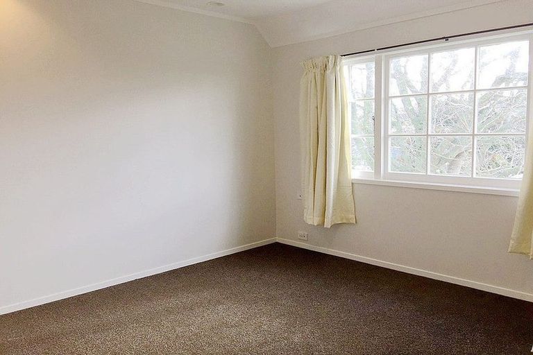 Photo of property in 1/4 Argyle Road, Browns Bay, Auckland, 0630