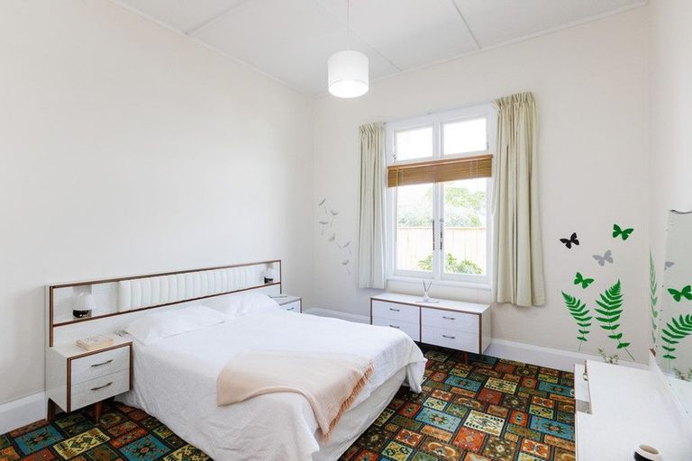Photo of property in 92 Wood Street, Takaro, Palmerston North, 4410