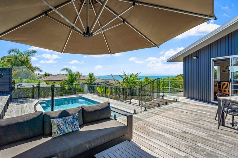 Photo of property in 300 Whangaparaoa Road, Stanmore Bay, Whangaparaoa, 0932