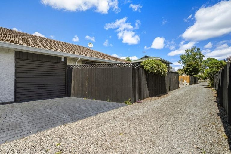 Photo of property in 1/60a Somme Street, St Albans, Christchurch, 8014