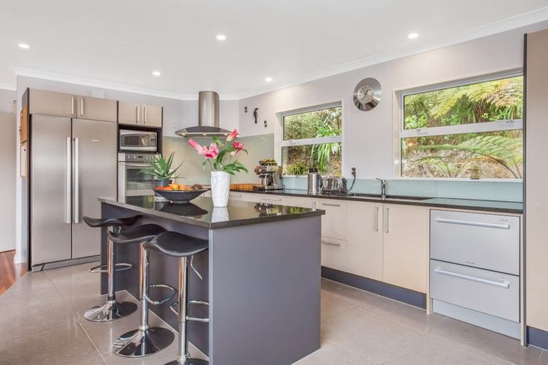 Photo of property in 10 Faris Crescent, Wainuiomata, Lower Hutt, 5014