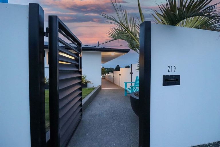 Photo of property in 219 Douglas Street, Highfield, Timaru, 7910