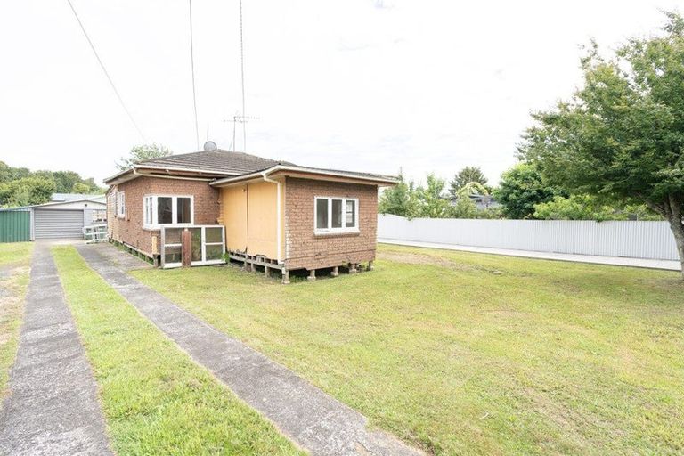 Photo of property in 28 Huia Avenue, Forest Lake, Hamilton, 3200