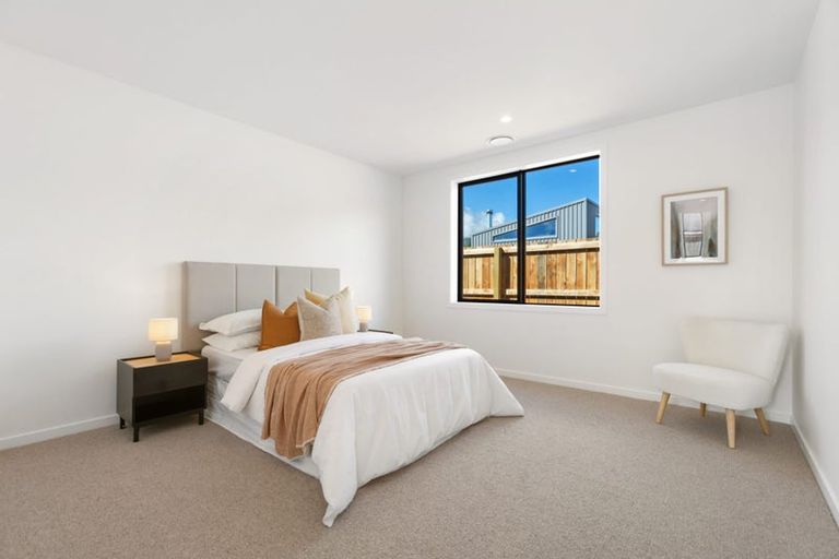 Photo of property in 14 Rubus Street, Wanaka, 9382