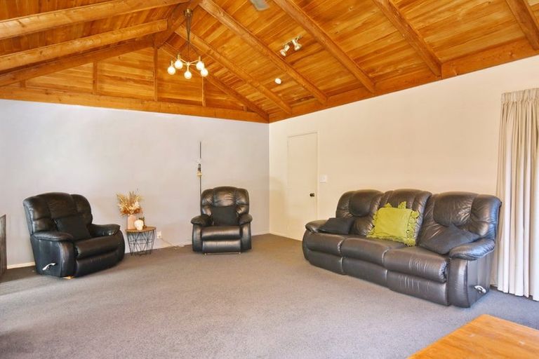Photo of property in 58 Kowhai Avenue, Rangiora, 7400