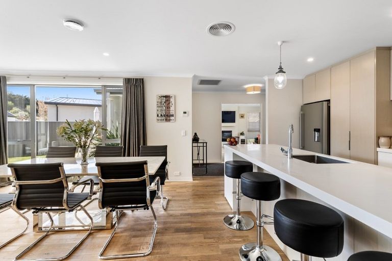 Photo of property in 3 Oxfordshire Avenue, Lower Shotover, Queenstown, 9304