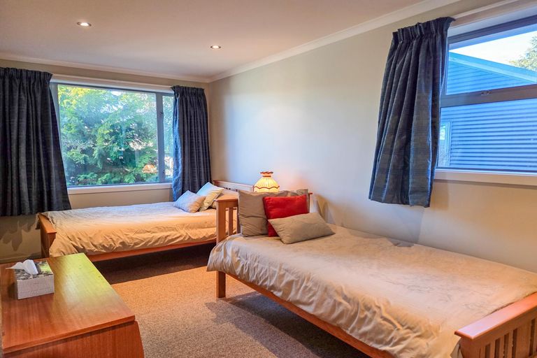 Photo of property in 35 Aorangi Crescent, Lake Tekapo, 7999